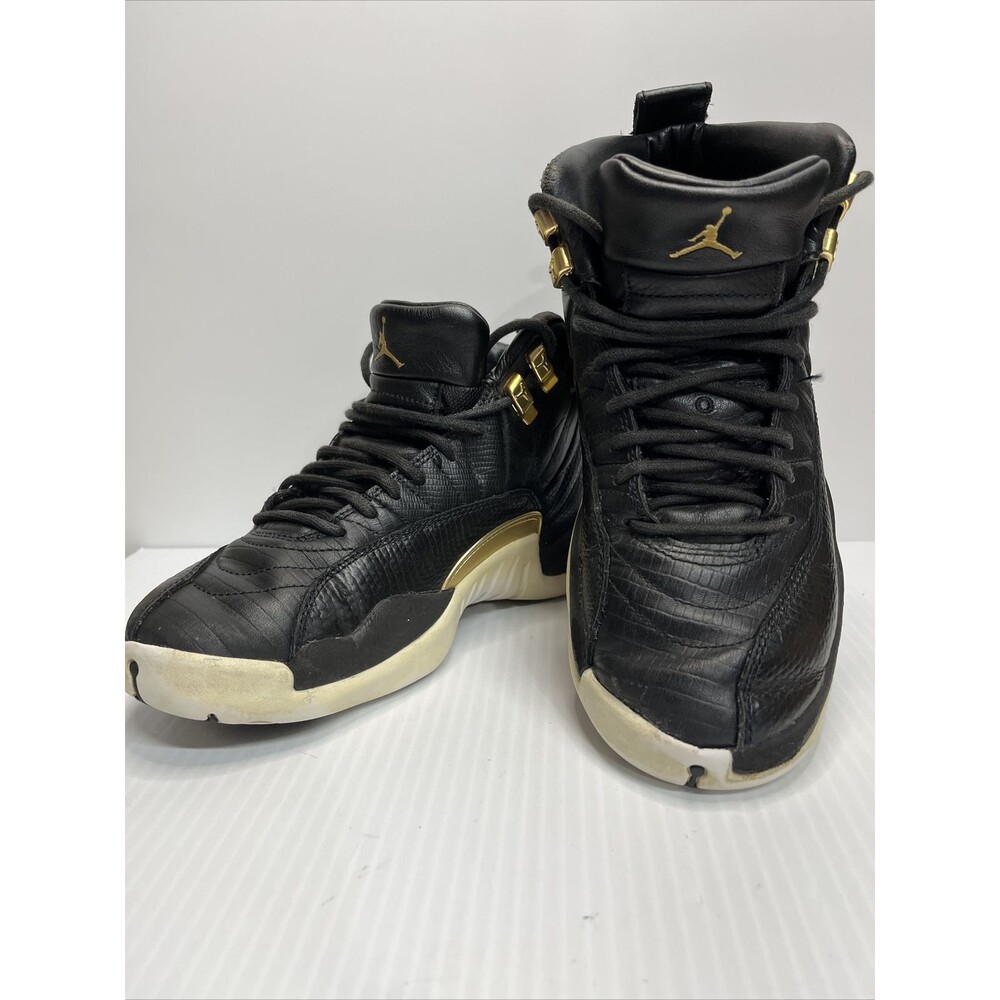 Nike Air Jordan 12 Retro Black Metallic Gold White AO6068-007 Women’s Size 5.5